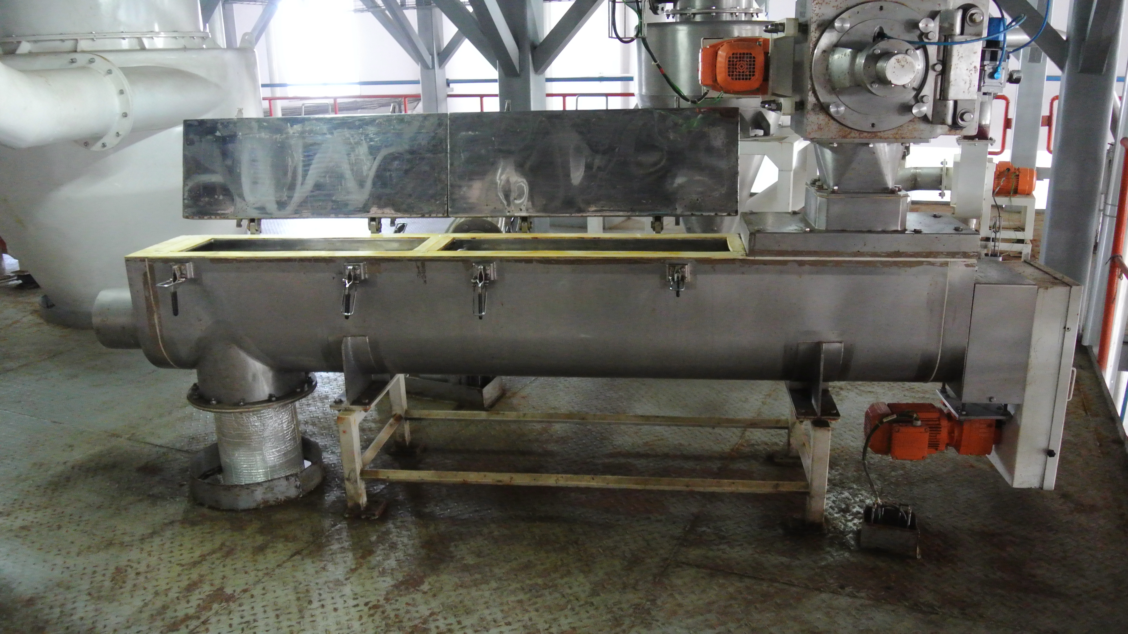 Screw Conveyor